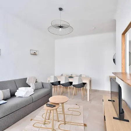 Magnificent 3-bedroom In Appartement Marseille