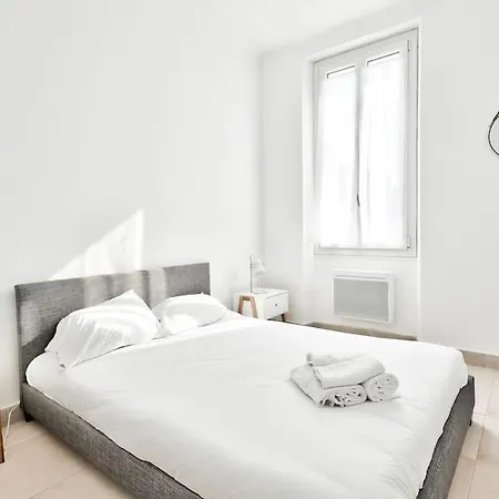 Magnificent 3-bedroom In Marseille